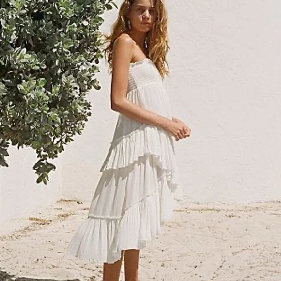 NWT FREE PEOPLE CONVERTIBLE SKIRT. 
Size S - Picture 2 of 10